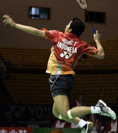 日本羽毛球队血洗中国羽毛球队,陶菲克惊艳世界的简单介绍 日本羽毛球队血洗中国羽毛球队,陶菲克惊艳世界的简单介绍