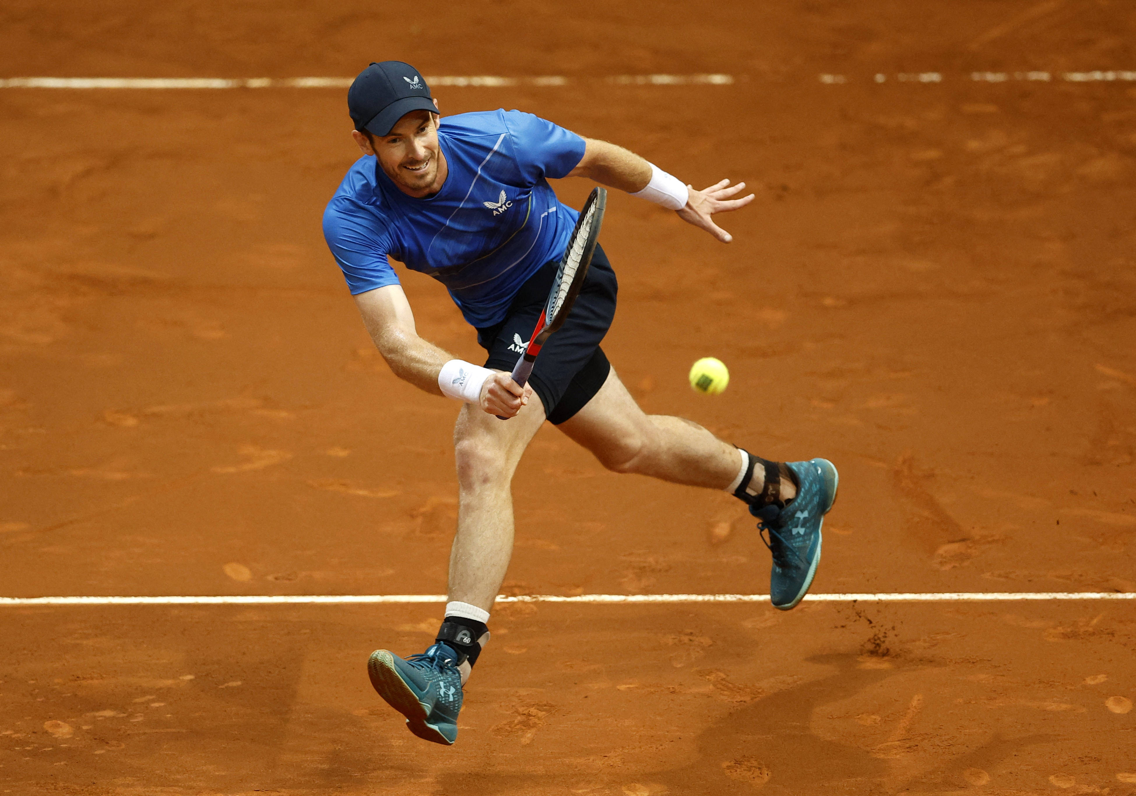 西班牙网球队完胜日本网球队,穆雷惊艳世界 西班牙网球队完胜日本网球队,穆雷惊艳世界