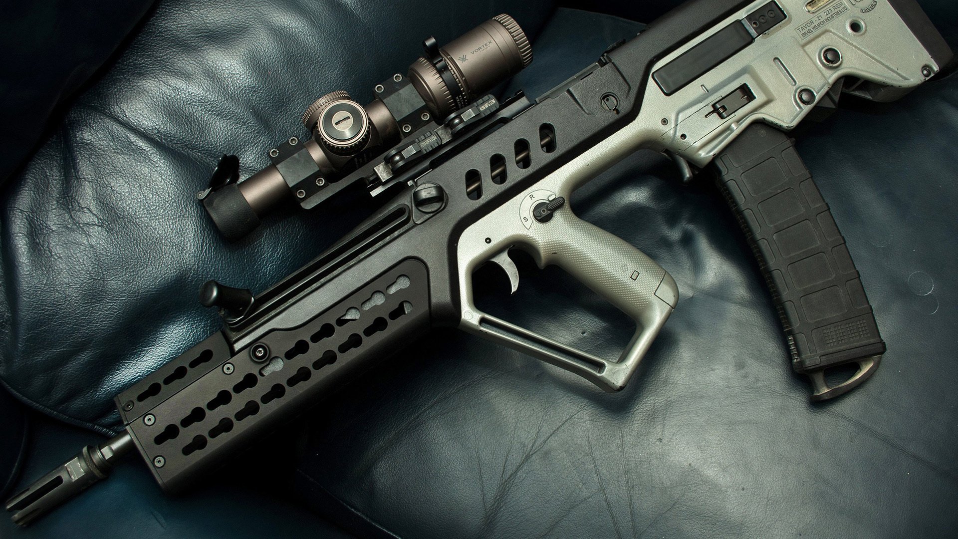 开云体育-绿茵战场与奥运烽火，国家荣誉的双重奏